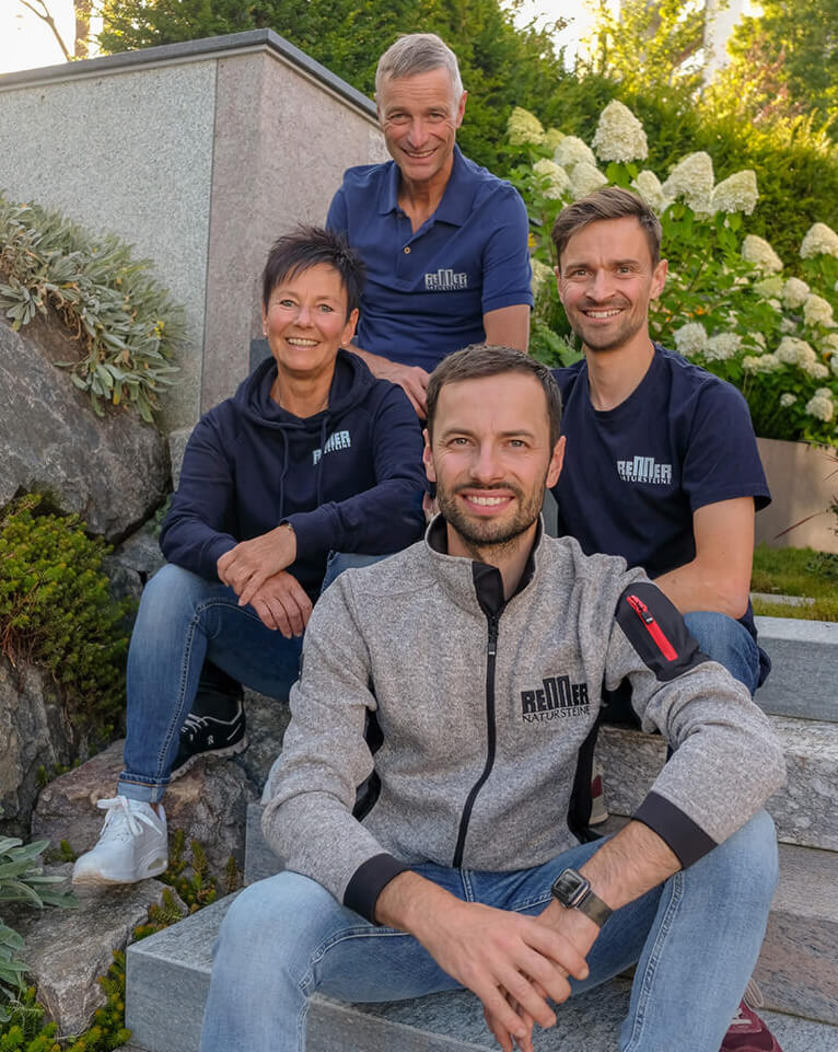 Das Team von Renner Natursteine in Furtwangen