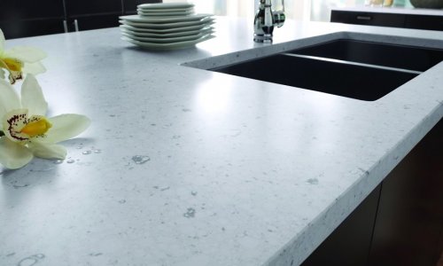 Silestone-Arbeitsplatte in der Küche