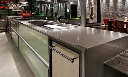 Silestone-Arbeitsplatte in der Küche