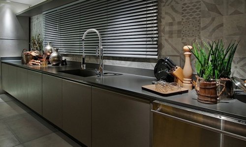Silestone-Arbeitsplatte in der Küche